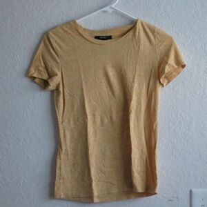 Forever 21 Light Yellow Short Sleeve Tee
